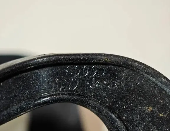 AUDI A5 8T (2007-2016) Jobb oldali fényszórómosó zártakaró lemeze 15059 34036939