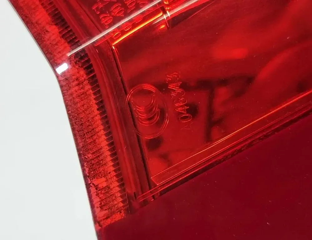 VOLVO V70 2 generation (2000-2008) Фонарь крышки багажника левый A046343 34076918