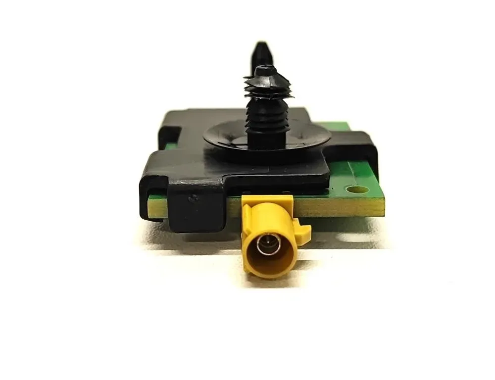 MERCEDES-BENZ EQS 1 generation (2021-2023) Bootlid Antenna Amplifier A1779052902 28184546