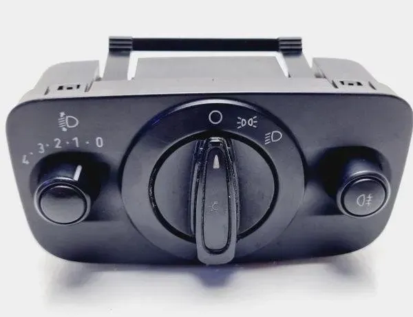 FORD EcoSport 2 generation (2013-2024) Headlight Switch Control Unit CN1513A024MA 31102198