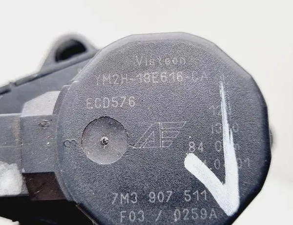 SEAT Alhambra 1 generation (1996-2010) Belső fűtőtest vezérlőszelepei 7M3907511 31112822