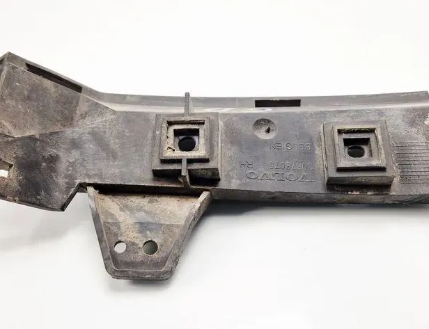 VOLVO V50 1 generation (2003-2012) Jobb hátsó lökhárító konzolja 30678075 34580732