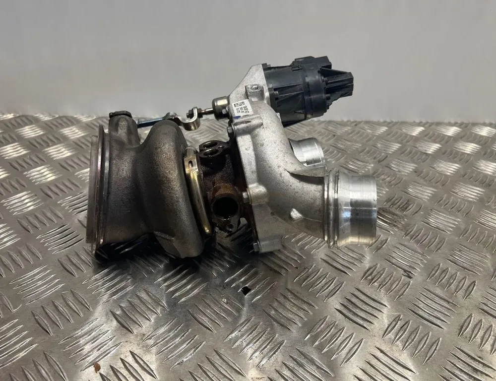 BMW 3 Series G20/G21/G28 (2018-2024) Turbófeltöltő 9845814 34052056