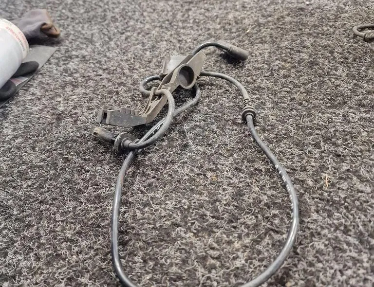 MERCEDES-BENZ C-Class W205/S205/C205 (2014-2023) Jobb első ABS érzékelő A2059058103 34050496