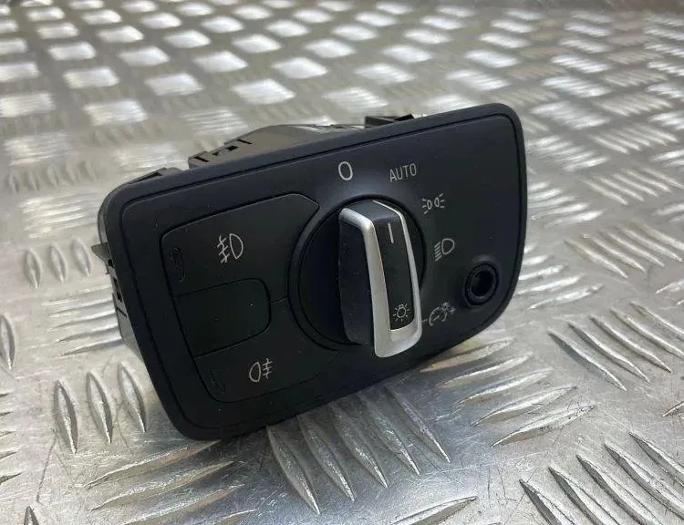 AUDI A6 C8/4K (2018-2024) Fényszórókapcsoló vezérlőegysége 4G0941531 31832586