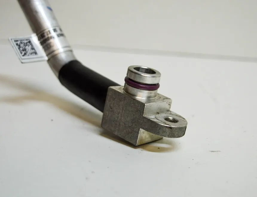 AUDI A4 B9/8W (2015-2024) Klímatömlők 8W1816740 13757564