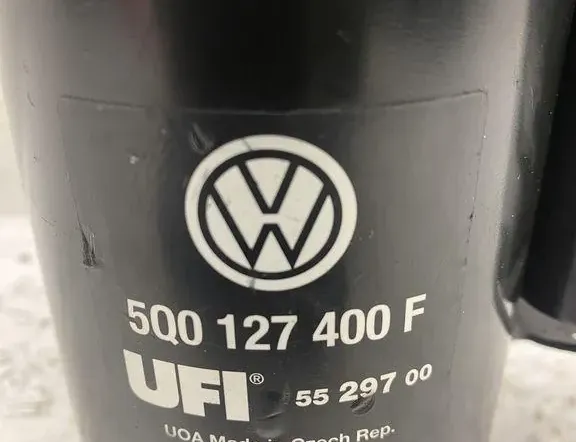 VOLKSWAGEN Golf 8 generation (2019-2023) Üzemanyagszűrő-ház 5Q0127400F 33467155