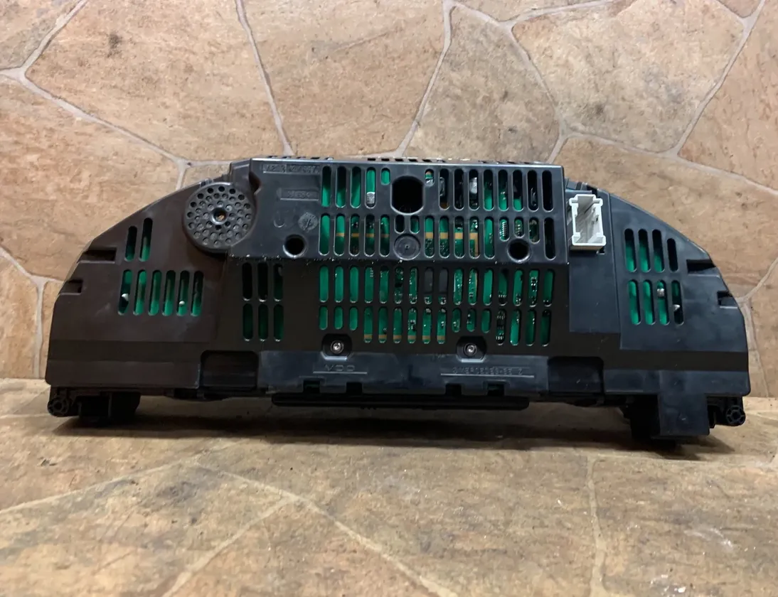 MERCEDES-BENZ C-Class W204/S204/C204 (2004-2015) Sebességmérő műszer A2049004809 34355218