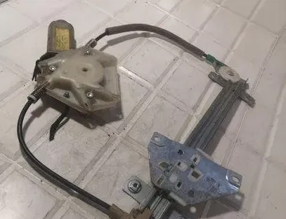 VOLVO V40 1 generation (1996-2004) Rear Right Door Window Regulator 113302 18215137