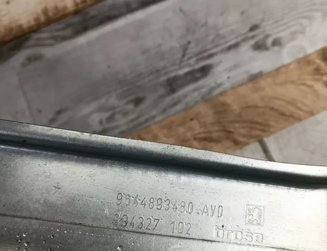 PEUGEOT 407 1 generation (2004-2010) Front Right Door Window Regulator 9644893480 21839904