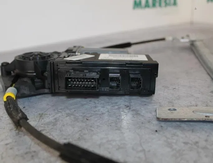 PEUGEOT 307 1 generation (2001-2008) Jobb első ajtó ablakemelője 1629055580,9637130480,9222N1,9222J9 27379695