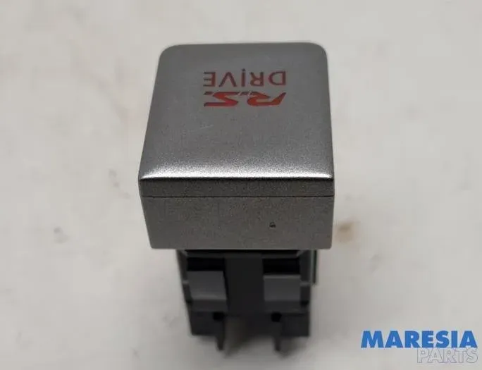 RENAULT Clio 4 generation (2012-2020) Управление навигацией 251A06705,251A06705R 27832991