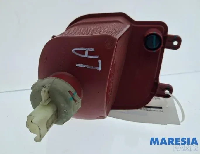 PEUGEOT 3008 2 generation (2017-2023) Hátsó ködlámpa 9811718480,009811718480 34205021