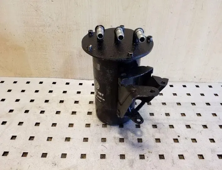 VOLKSWAGEN Passat B8 (2014-2023) Üzemanyagszűrő-ház 5Q0127400F 26130586