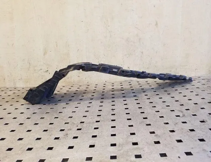 VOLKSWAGEN Touareg 2 generation (2010-2018) Левый держатель заднего бампера 7P6807393 26159452