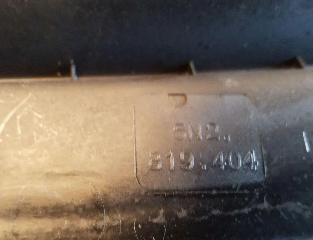 VOLKSWAGEN Tiguan 1 generation (2007-2017) Front  Wiper Cowl Trim 5N2819403,5N2819404 32152768