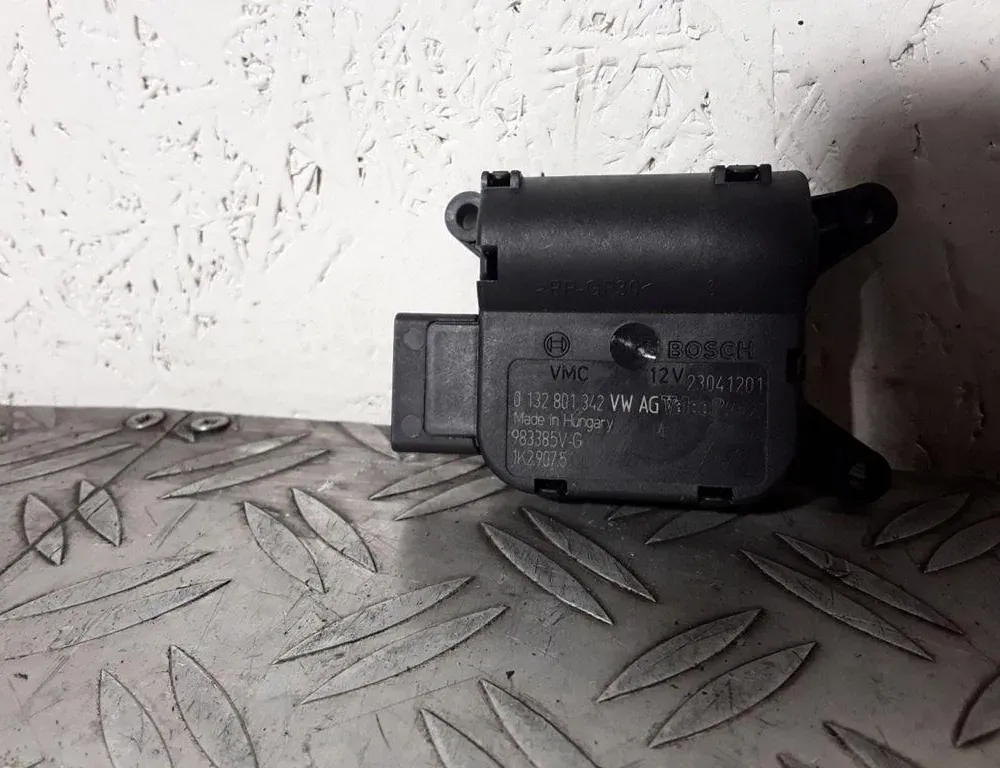 AUDI TT 8J (2006-2014) Belső fűtőtest vezérlőszelepei 1K2907511C 33333721