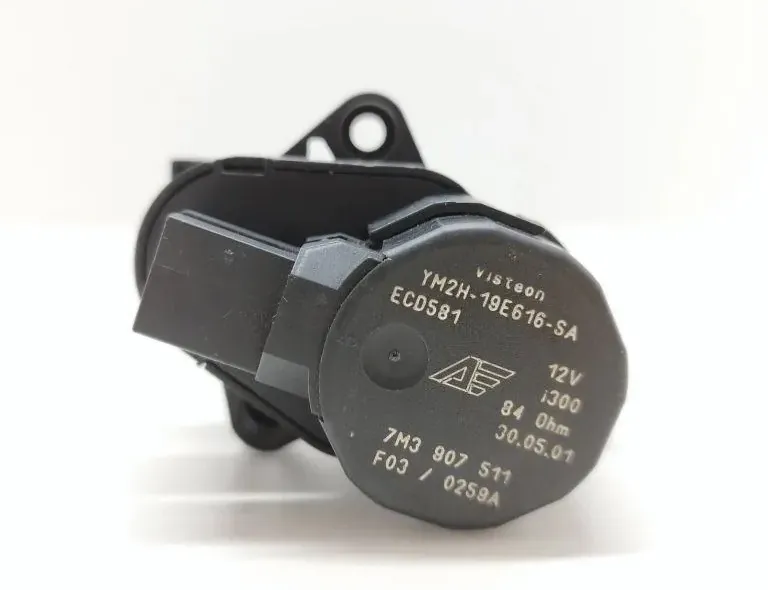 SEAT Alhambra 1 generation (1996-2010) Interior Heater Flap Motor Actuator 7M3907511 33555860