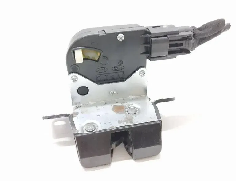 KIA Picanto 3 generation (2017-2024) Csomagtérajtó zárja 33578484