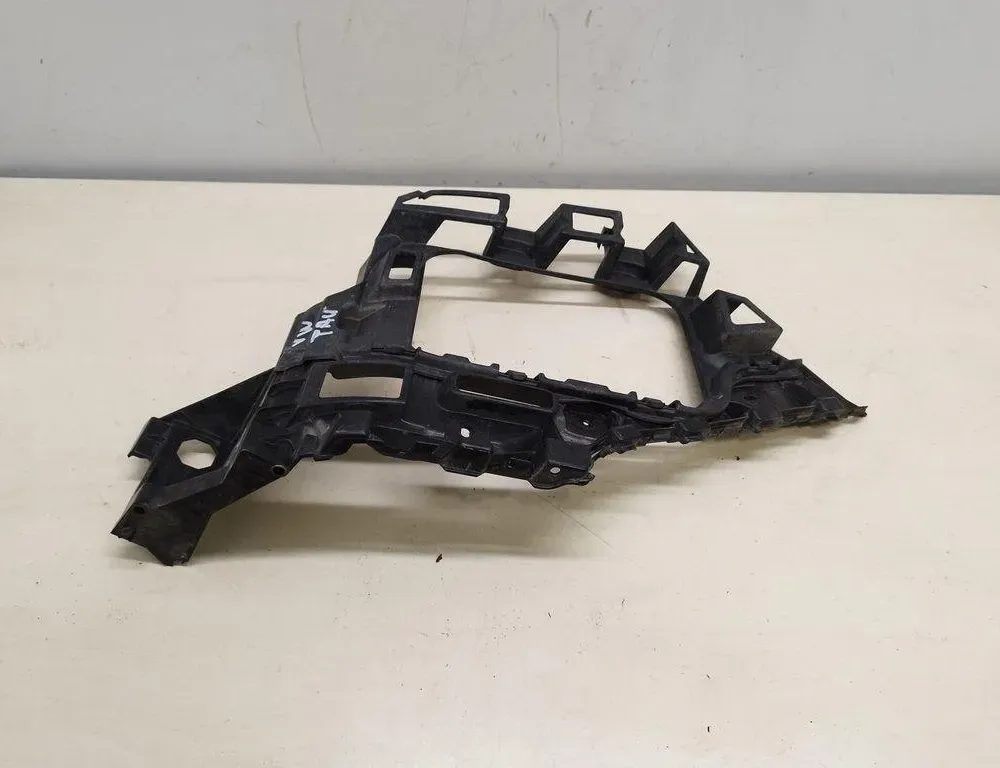 VOLKSWAGEN Touareg 2 generation (2010-2018) Jobb hátsó lökhárító konzolja 7P6807393A 31417245