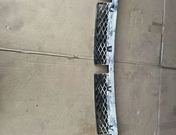 VOLKSWAGEN Touareg 2 generation (2010-2018) Rear Right Bumper Bracket 7P6807863 31419862