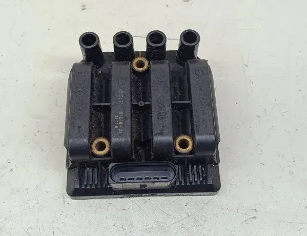 VOLKSWAGEN Golf 4 generation (1997-2006) Nagy feszültségű gyújtótekercs 06A905097 31896918