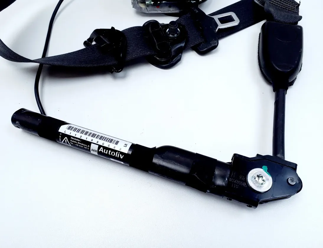 CHEVROLET Orlando 1 generation (2010-2015) Bal első biztonsági öv 13297090,13251151,13297079,619668300A 15315653