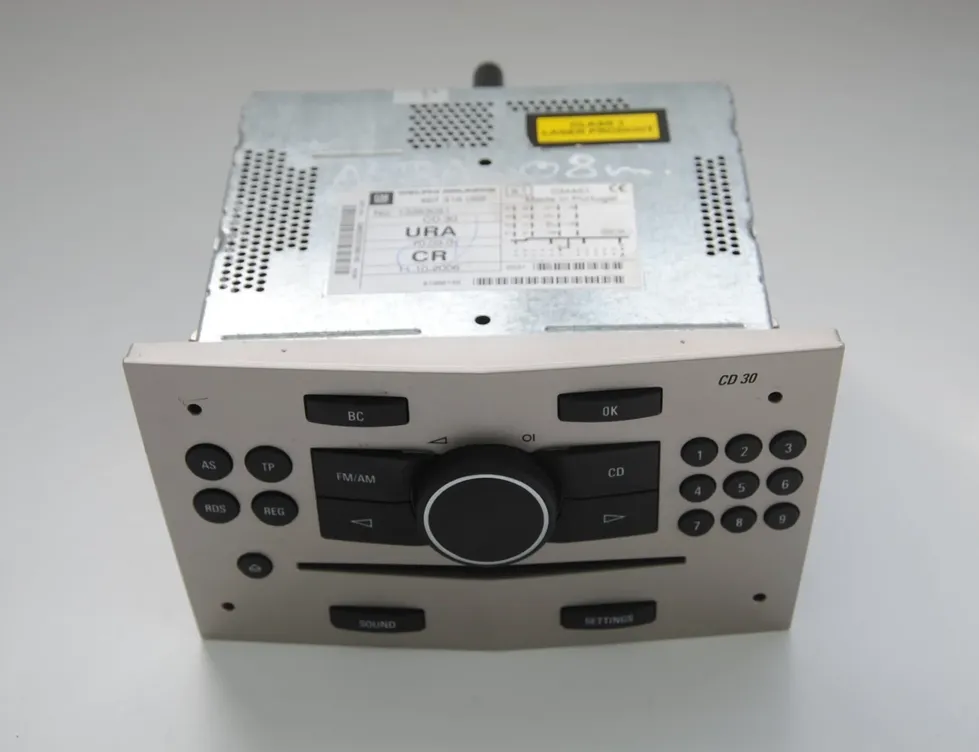 OPEL Astra H (2004-2014) Zenelejátszó GPS nélkül 497316088 1435372