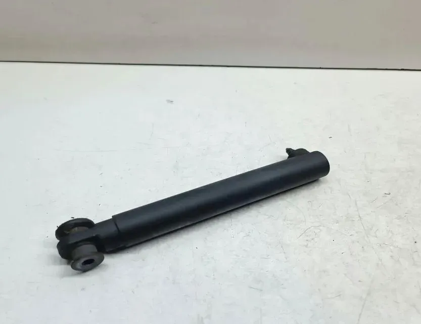 BMW X5 E70 (2006-2013)  Стопор задней двери 7149631 33658377