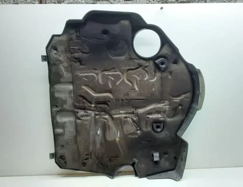 BMW 3 Series E90/E91/E92/E93 (2004-2013) Engine Cover 7797410 33701595