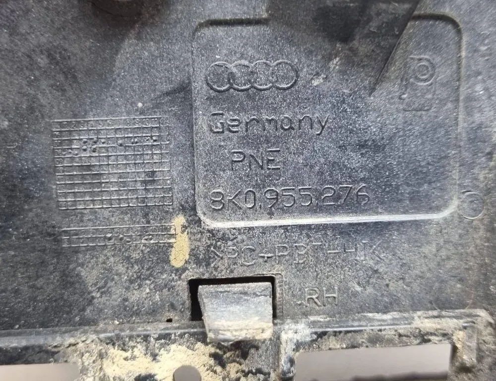 AUDI A4 B8/8K (2011-2016) Крышка омывателя фар правой стороны 8K0955276 33738940