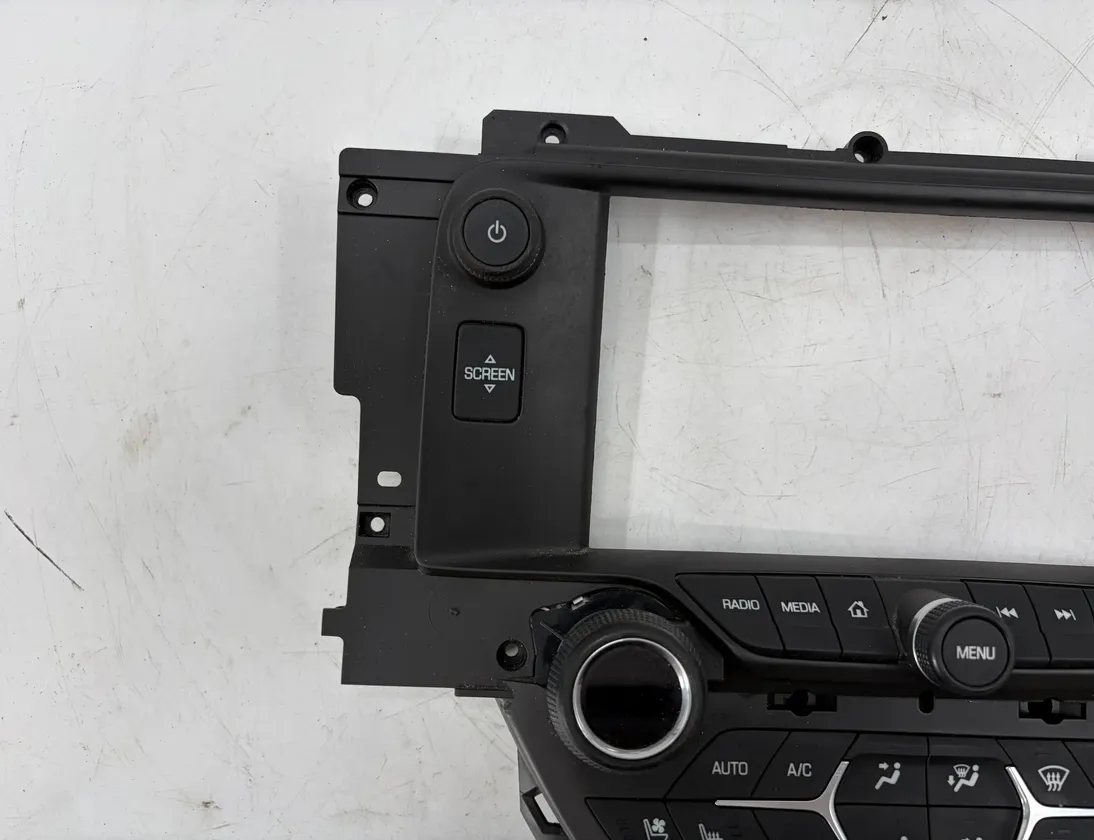 CHEVROLET Corvette C7 (2013-2020) Középső konzol díszítőcsíkos burkolata 23169940 34832046