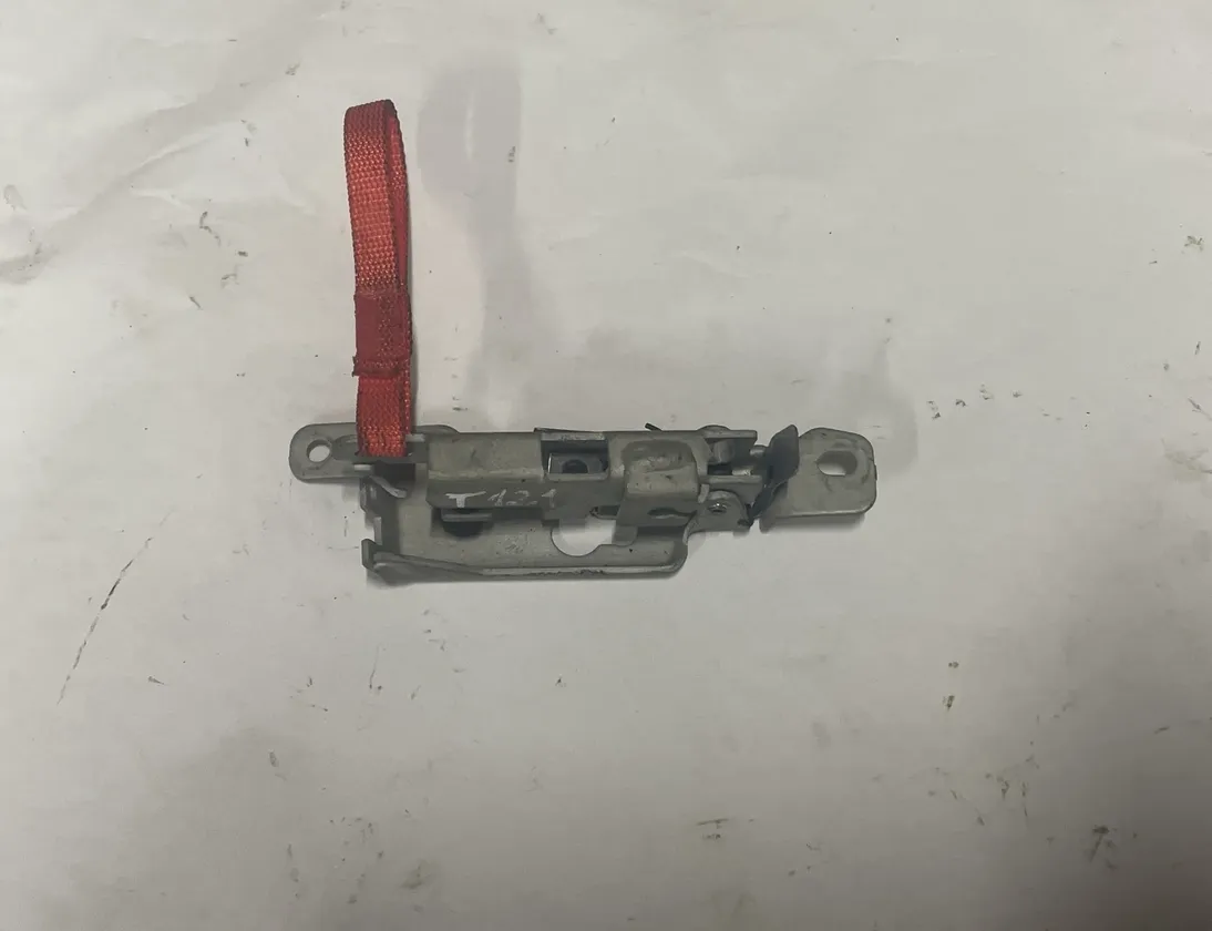 DODGE Challenger 3 generation (2008-2024) Rögzítő 29062528