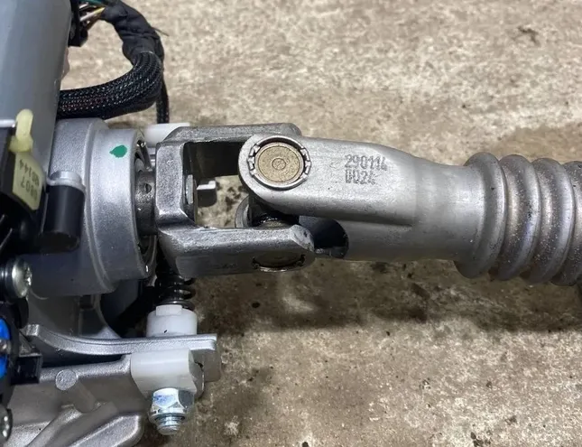 MASERATI Quattroporte 6 generation (2012-2024) Kormányműfogaslécek 97062434700,97062434900,06700067910 23491914