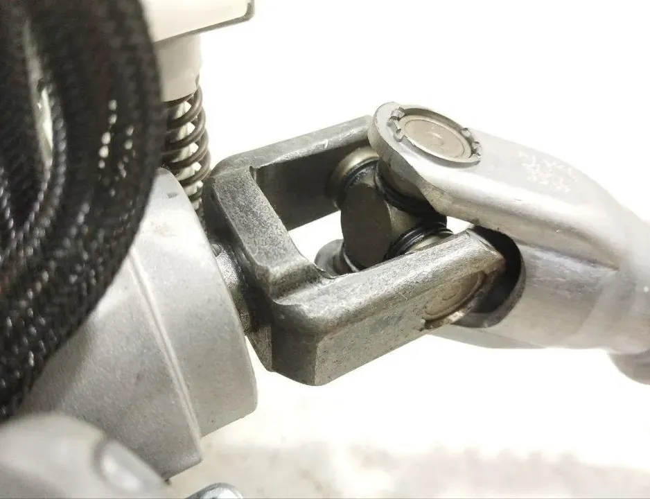 MASERATI Quattroporte 6 generation (2012-2024) Kormányműfogaslécek 06700067910 29841798