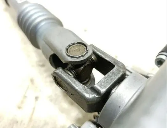 MASERATI Quattroporte 6 generation (2012-2024) Kormányműfogaslécek 670006791,670003653,97062434700,06700067910 31641108