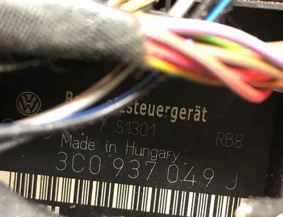 VOLKSWAGEN Passat B7 (2010-2015) Komfort vezérlőegység 3C0937049J 33823762