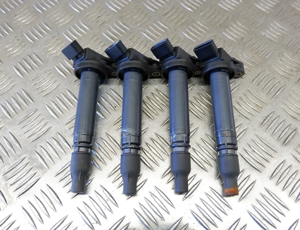 TOYOTA Yaris 3 generation (2010-2019) Комплект катушки зажигания с высоким напряжением 90919-02257 34488485