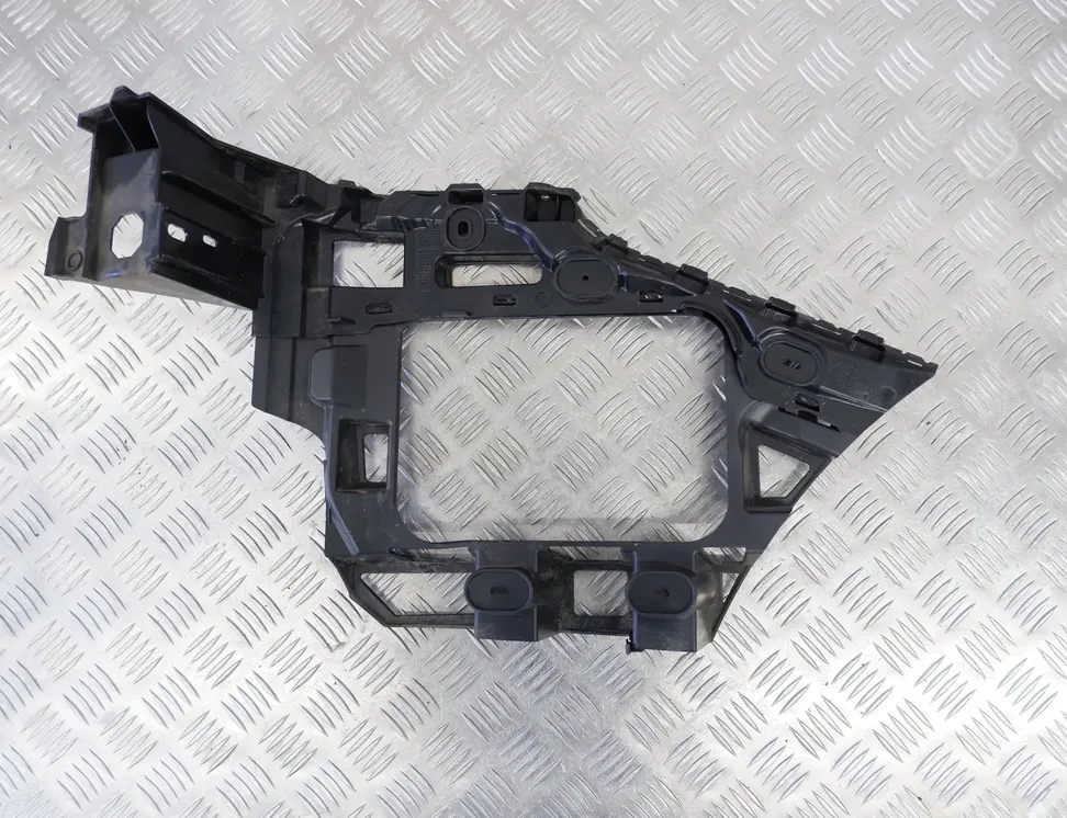 VOLKSWAGEN Touareg 2 generation (2010-2018) Jobb hátsó lökhárító konzolja 7P6807393,7P6.807.393,7P6807393A 14548538