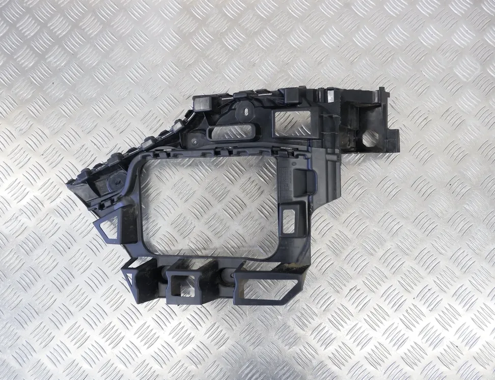 VOLKSWAGEN Touareg 2 generation (2010-2018) Jobb hátsó lökhárító konzolja 7P6807393,7P6.807.393,7P6807393A 14548538