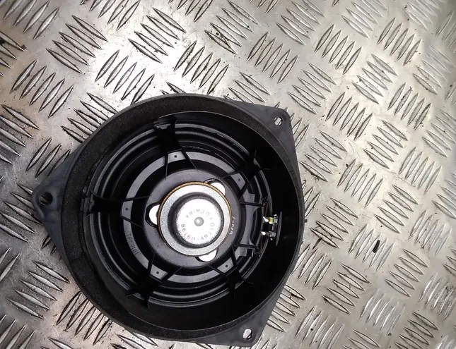 LEXUS GS 3 generation (2005-2012) Bal hátsó ajtó hangszórója 8616048110 12161468