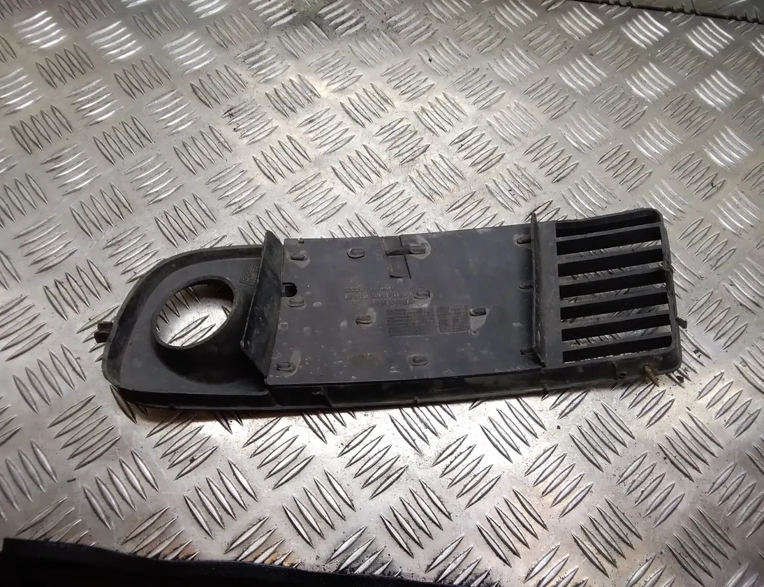 AUDI A6 C5/4B (1997-2004) Нижняя решетка переднего бампера 4b0807682 12510070