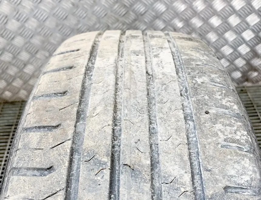 VOLVO V40 2 generation (2012-2020) Kerék 31445799 10877651