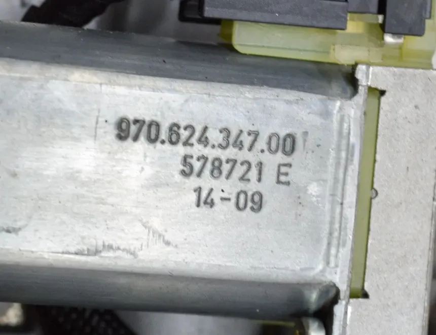 MASERATI Quattroporte 6 generation (2012-2024) Kormányszerkezet 97062434900,06700067910,670003653,670006791,97062434700,33524201 15465972