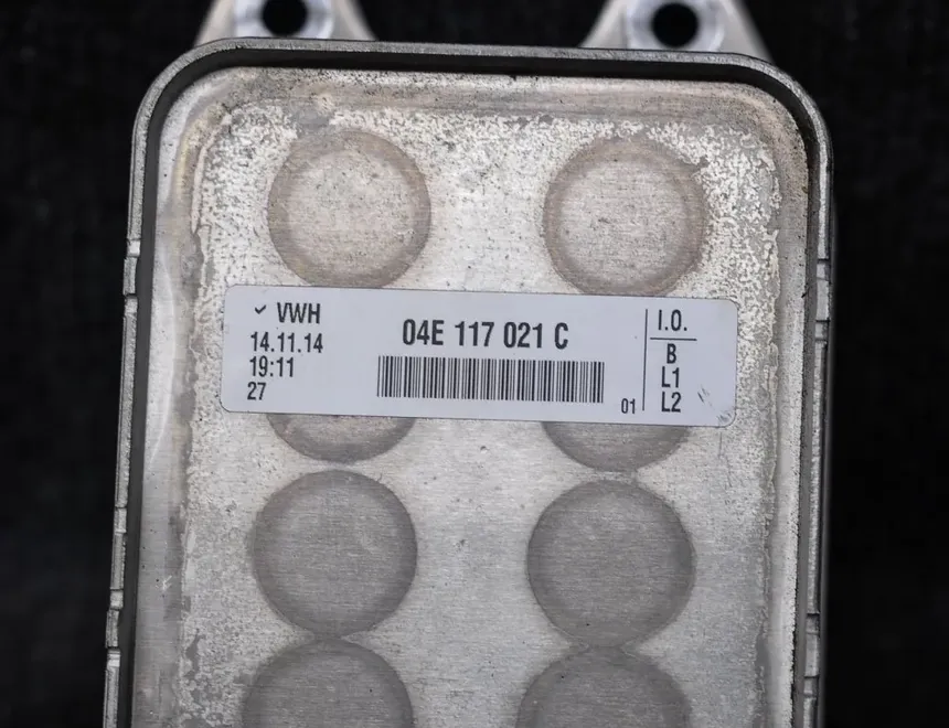 VOLKSWAGEN Polo 5 generation (2009-2017) Oil Cooler 04e117021c 1599660