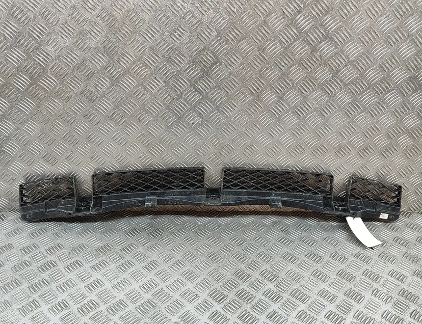 VOLKSWAGEN Touareg 2 generation (2010-2018) Hátsó lökhárító középső szerelőkonzolja 7P6807863A 27587445