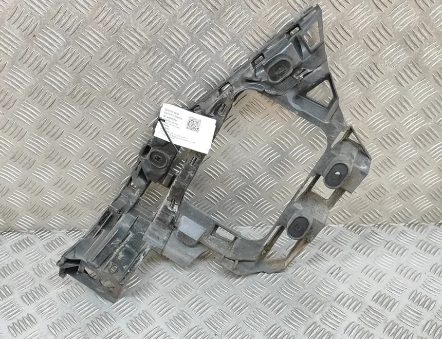 VOLKSWAGEN Touareg 2 generation (2010-2018) Jobb hátsó lökhárító konzolja 7P6807393D 30370798