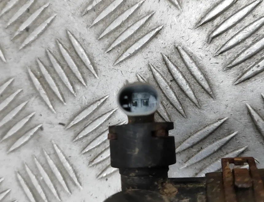 MERCEDES-BENZ E-Class W213/S213/C238/A238 (2016-2024) Шланги охлаждающей жидкости A2135014982 30481147