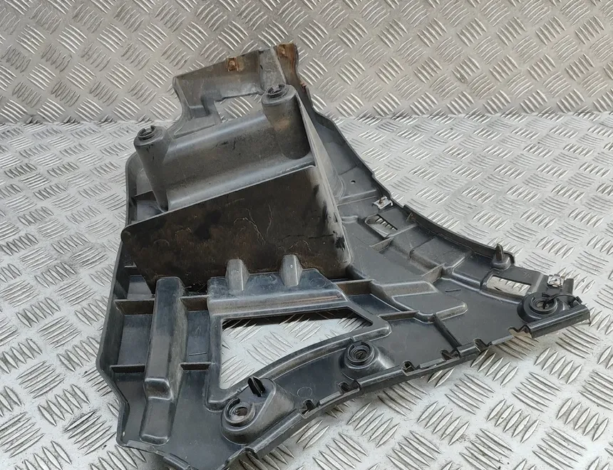 BMW X3 F25 (2010-2017) Jobb hátsó lökhárító konzolja 7210078 31048978