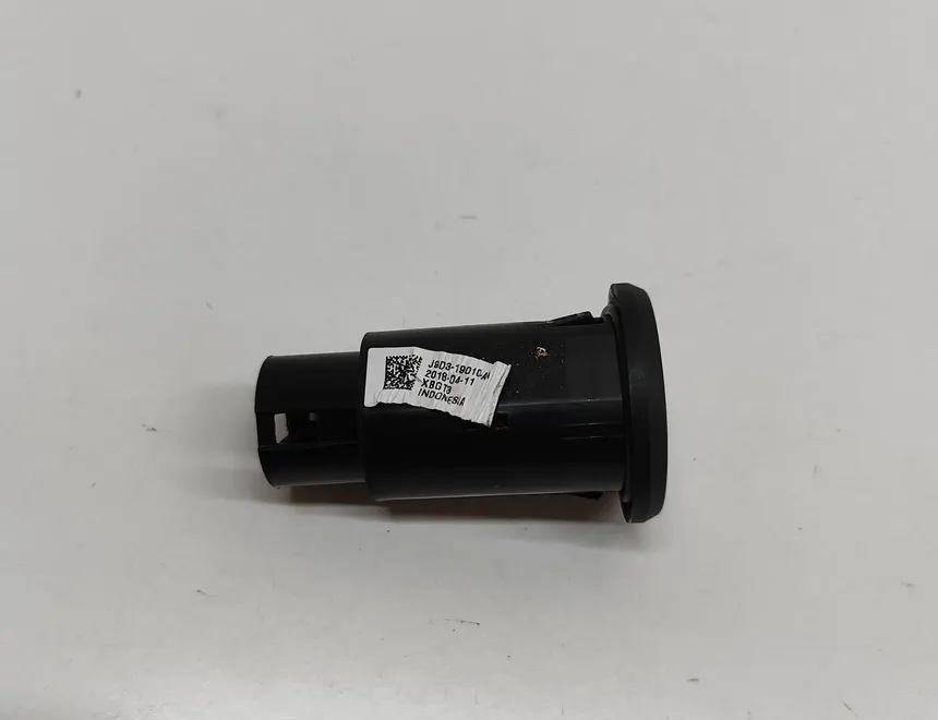 JAGUAR I-Pace 1 generation (2018-2023) USB J9D3-19010-AA 31716008